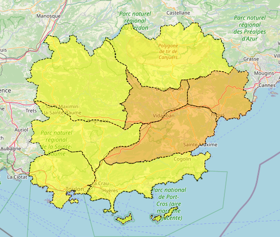 #FeuxDeForêt  | Vendredi 19 septembre dans le #Var : 
🟠 Risque incendie 🔥 SÉVÈRE pour 3️⃣ massifs forestiers : les Maures, le Centre-Var et l'Estérel
➡Accès déconseillé,  
➡Travaux réglementés de 5h à 13h, interdits après 13h ⛔️
🟡 Risque incendie 🔥 MODÉRÉ pour 6️⃣ massifs
