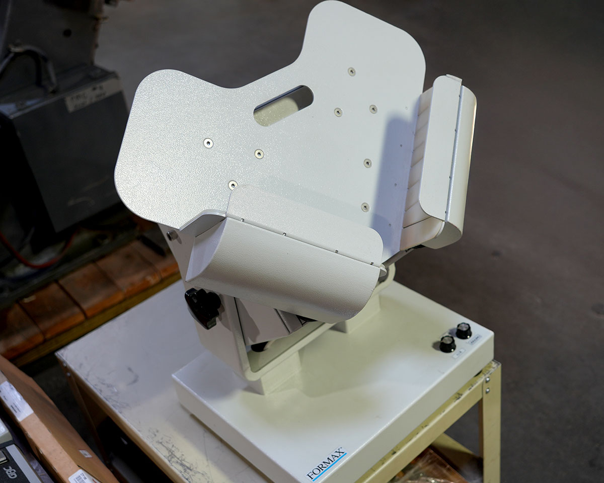 usedpresses's tweet image. ⚠️ Formax Table Top Air Jogger Available ⚠️

▶️ Sheets up to 12 x 18 in
▶️ Hold up to 940 sheets 20#
▶️ Up to 2.500 vibrations/min
▶️ 2 Operating modes

Visit 🇨🇦: ow.ly/EmYe50WZ2Yg  👈

Call ☎️ +1 (416) 752-4488 or 📨 machines@printersparts.com

#Formax  #TableAir #Jogger