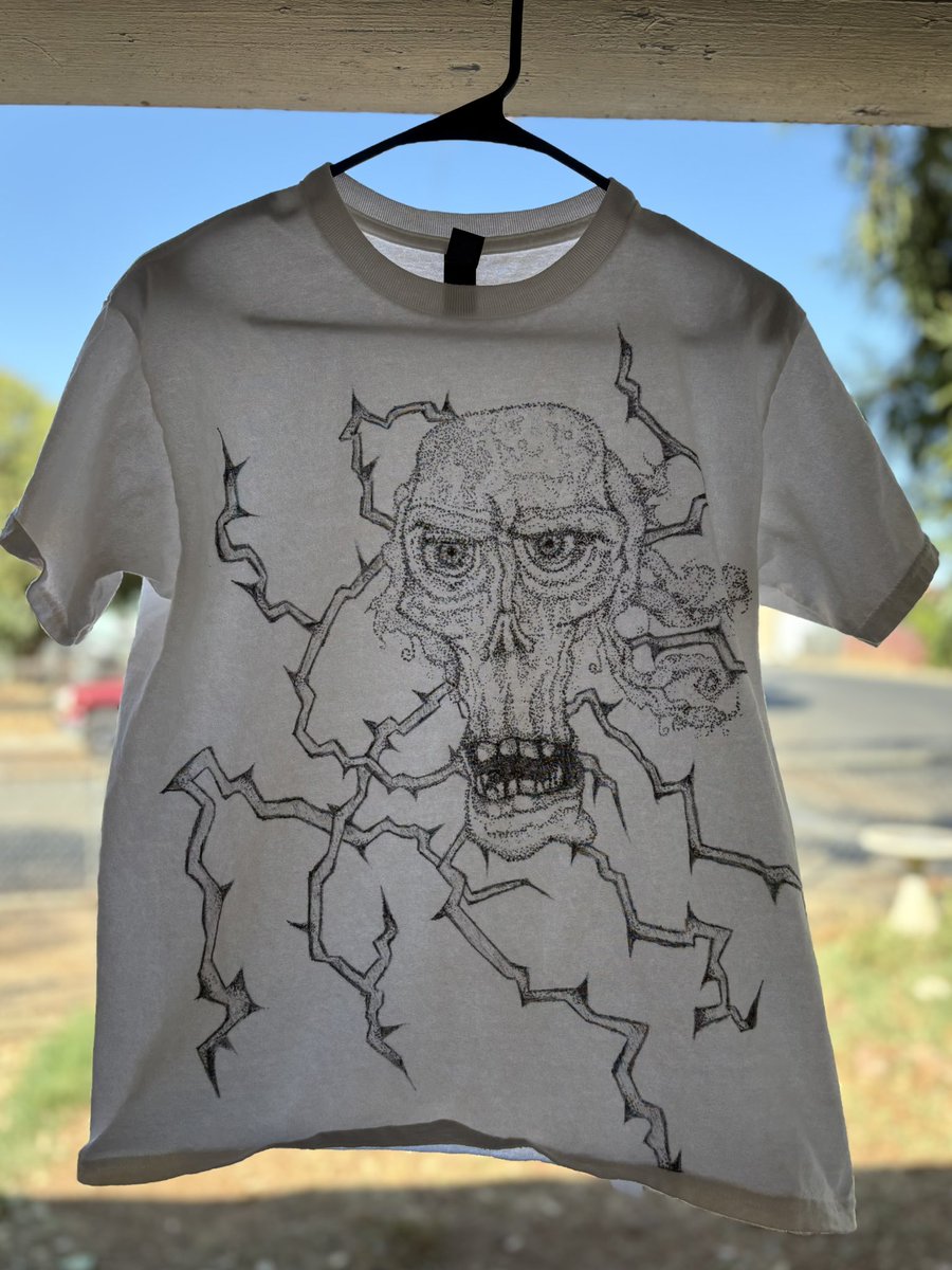 KILI 🎨 tweet media