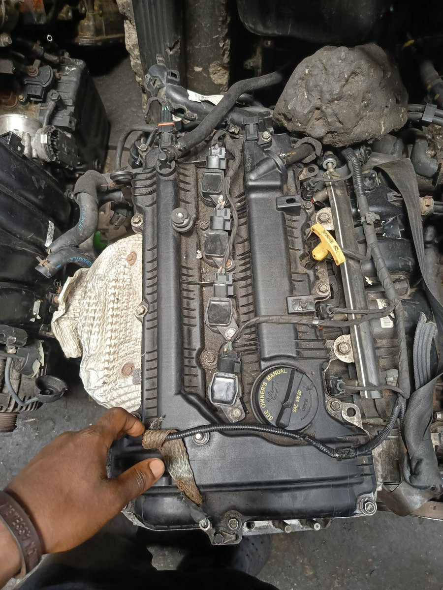 sharefundz's tweet photo. My Twitter people I don come  ooo ..
 We provide top-quality Hyundai Tekumbo quality engines and genuine engine parts you can trust. 
Contact : 08065227398 ( Whatsapp/call)
Location: Lagos

📩 Send us a DM today https://t.co/tbbaDsAUPn