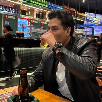 _Victor_A's tweet photo. #NovaFotoDePerfil https://t.co/CQezknRCsf