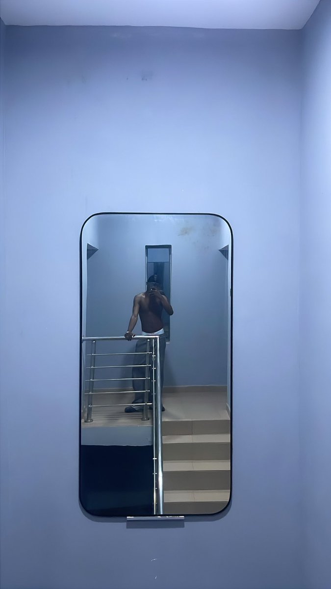 DOLAPO 🍁 (@berlinbell24941) on Twitter photo 