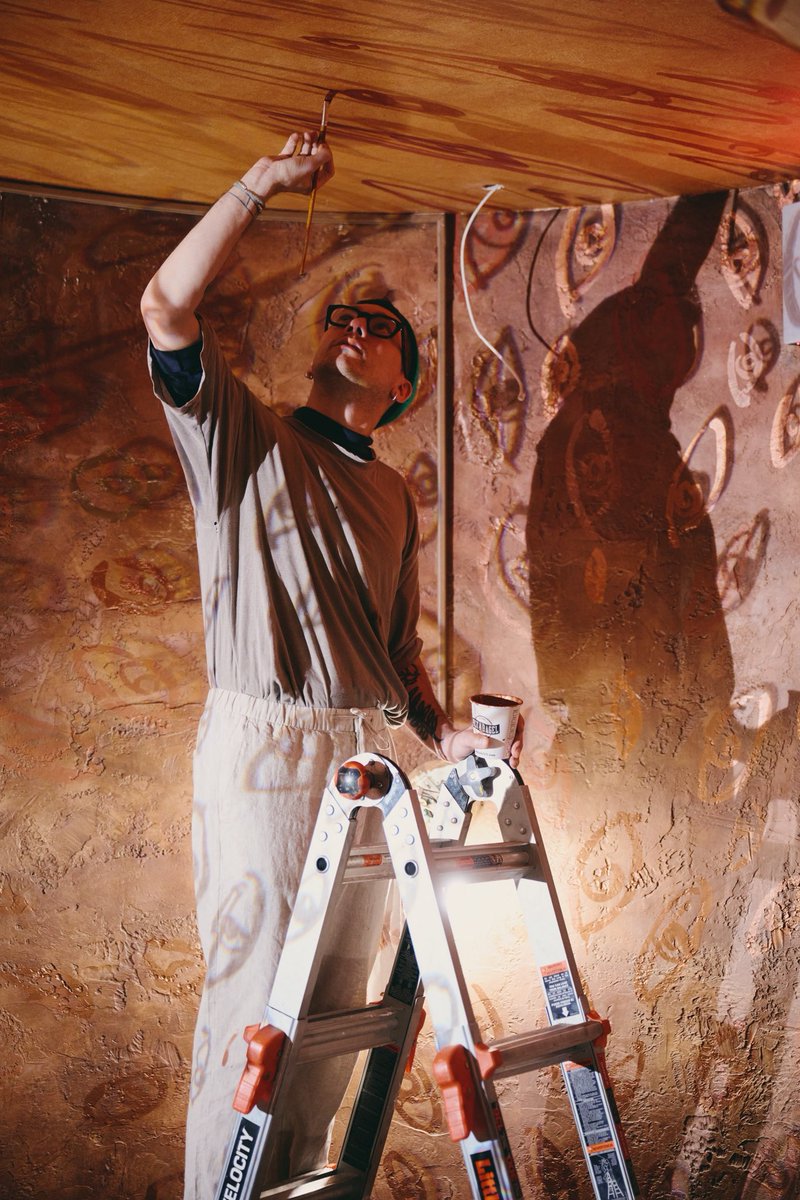 Cabaret at the Kit Kat Club (New York) tweet media