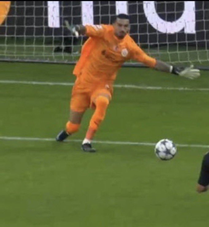 -kalede durumlar nasıl
+kalede fena bir gol akışı var abi😎