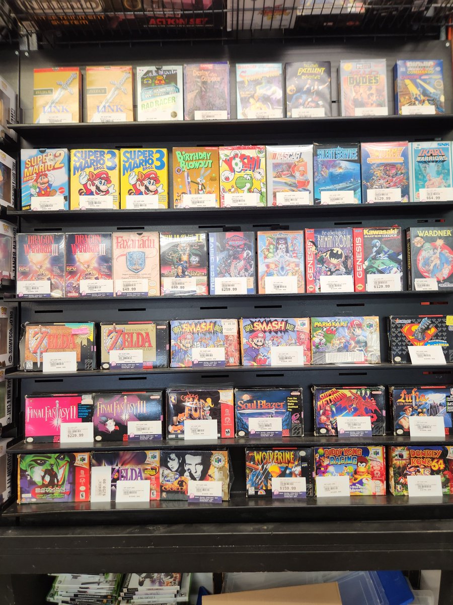 ESGSTORE's tweet photo. Say goodbye to our beautiful wall of in-box classics!
#Nintendo #retrogamingcommunity #retrogaming #snescollection #nescollection #nescollector #segagenesis #sega https://t.co/qZV24i0TXV