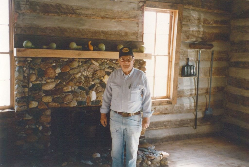 Can you name this location or the person in the photo? Drop your guesses on our facebook page,  facebook.com/HartleyOEC/. Every correct answer is an entry to win some Hartley swag!  #TBT #Hartley OEC #SISD