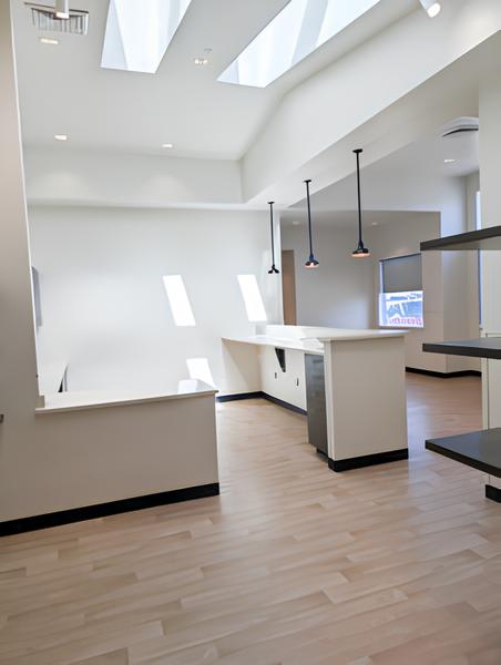 EVstudioAEP's tweet image. From flood- and fire-damaged office ➜ state-of-the-art veterinary hospital! 🐾
EVstudio + HC Company transformed 4,954 SF into a modern, efficient, pet-friendly facility.

Blog: evstudio.com/transforming-a…

#EVstudio #VeterinaryDesign #HealthcareArchitecture