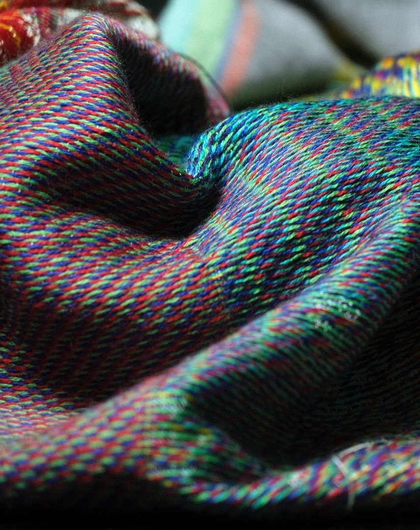 Fu2ionagency's tweet photo. L’équipe @Fu2ionagency est fière d’accompagner l’artiste @chepertom dans son projet "RUG" à la croisée de l’art numérique et de l’artisanat textile. https://t.co/CYC9zoPjFo