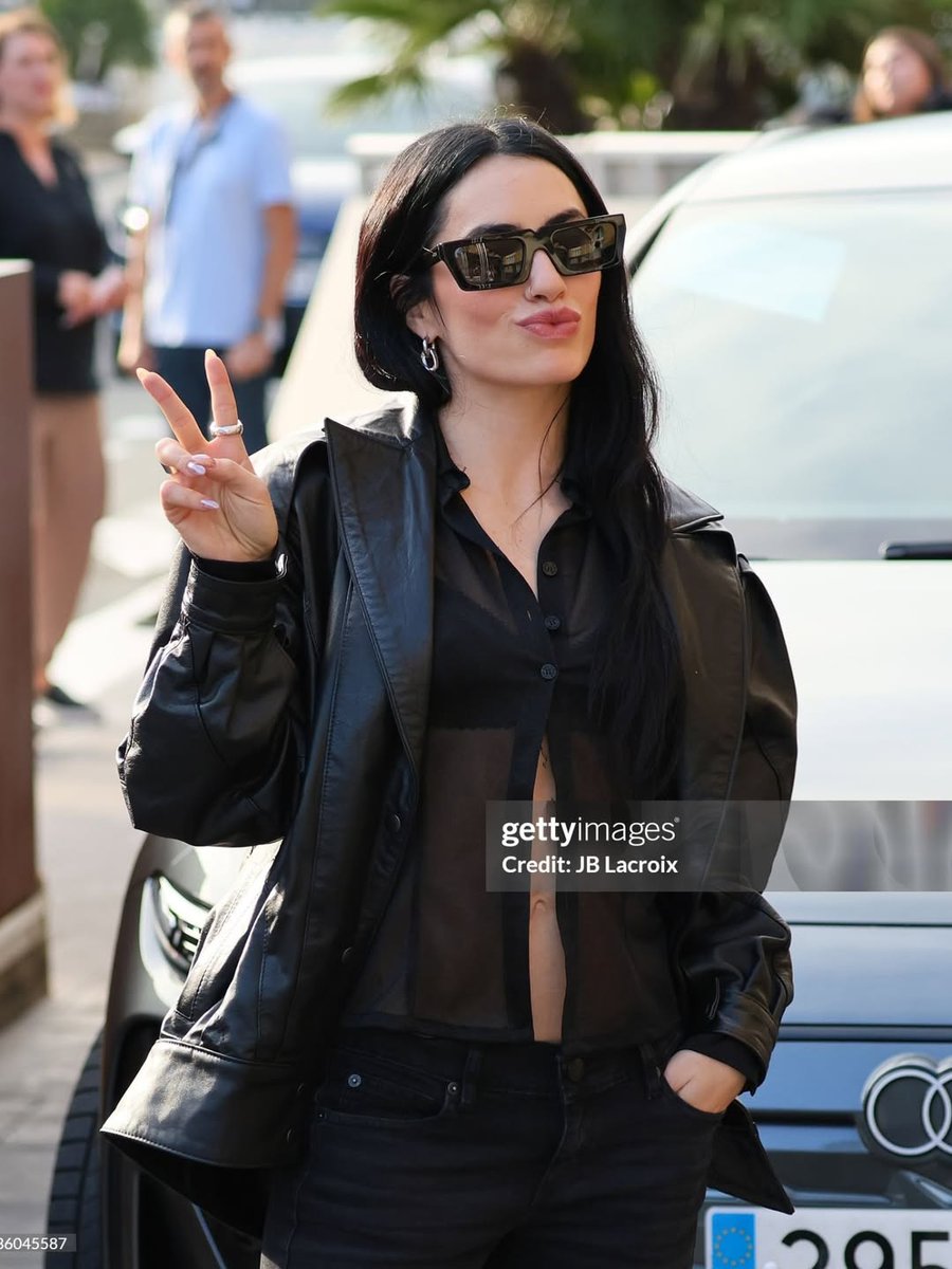 Lali Esposito ✌🏻