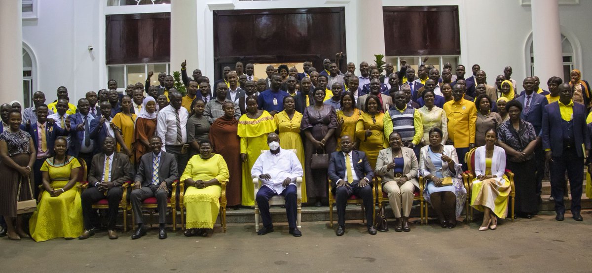 KagutaMuseveni's tweet photo. I welcomed NRM members from Buganda who showed remarkable unity by rallying behind our flag bearers after the primaries. I  congratulate them, and I can see the spirit of the National Resistance Army (NRA) coming back. Supporting NRM is first of all for stability, secondly, for the future of Uganda.