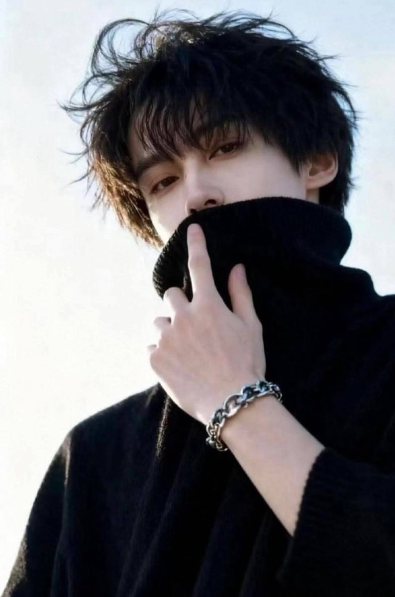 Yunholuv's tweet photo. #TianXuningDay
HBD TIAN XUNING ❤💛 https://t.co/c53BRMF9A6