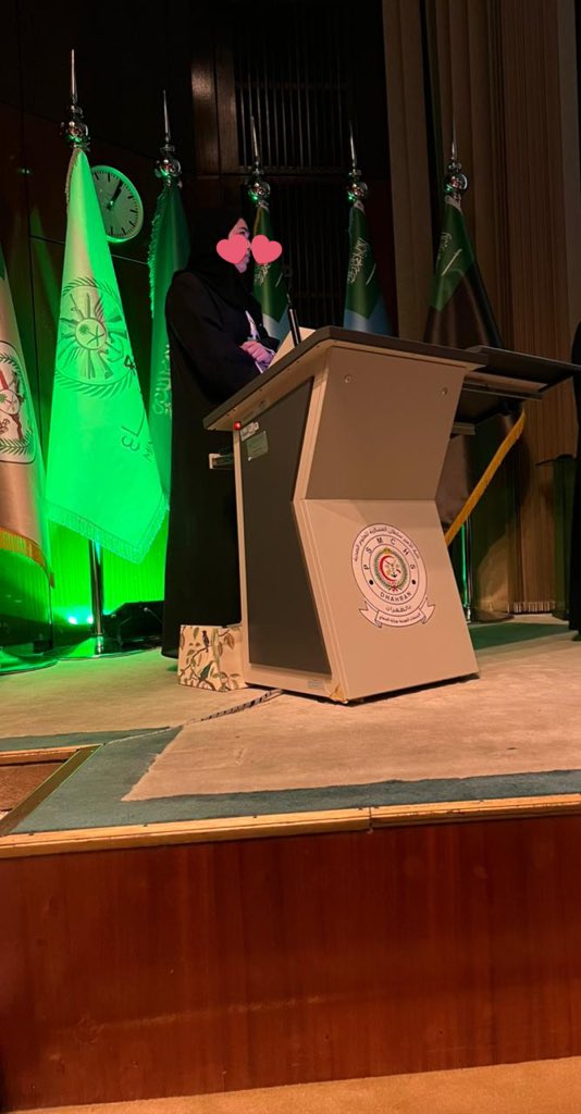 LulwaMansoori's tweet photo. تشرفت يوم الاثنين 15 سبتمبر بتمثيل جامعة الإمام عبدالرحمن بن فيصل في كلية الأمير سلطان العسكرية للعلوم الصحية، وحصولي على تكريم خاص من وزارة الدفاع.
بإذن الله ستكون هذه البداية لمسيرة مميزة وحافلة بالإنجازات 🌟
#PSMCH https://t.co/ZBUf69JJeZ
