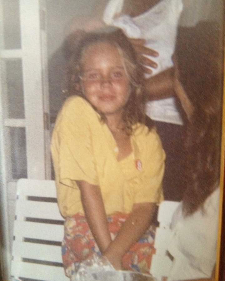 MariaVi48862627's tweet photo. Memories adorable me https://t.co/KLObjEbA2X