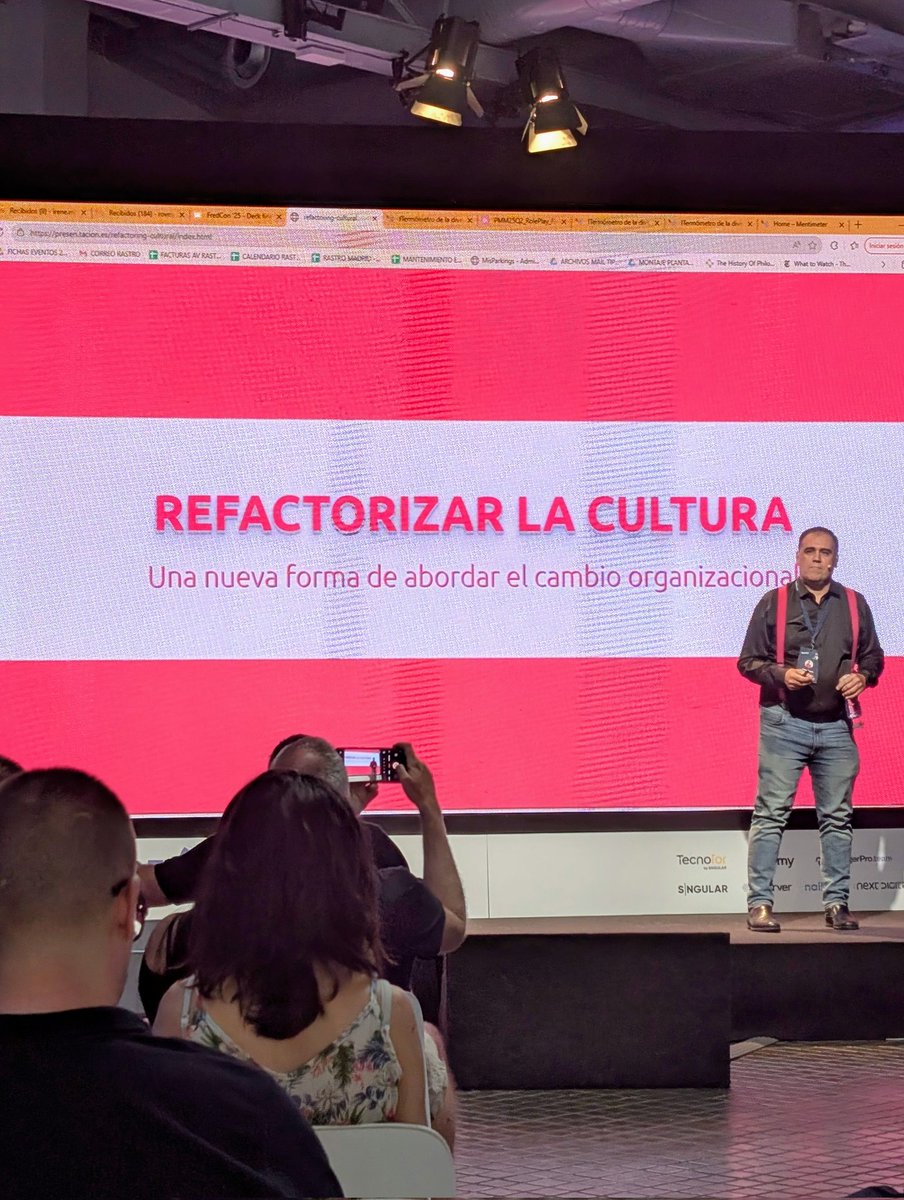 Aprendiendo del gran <a href="/manufosela/">Mánu Fosela</a>  en la #fredcon25