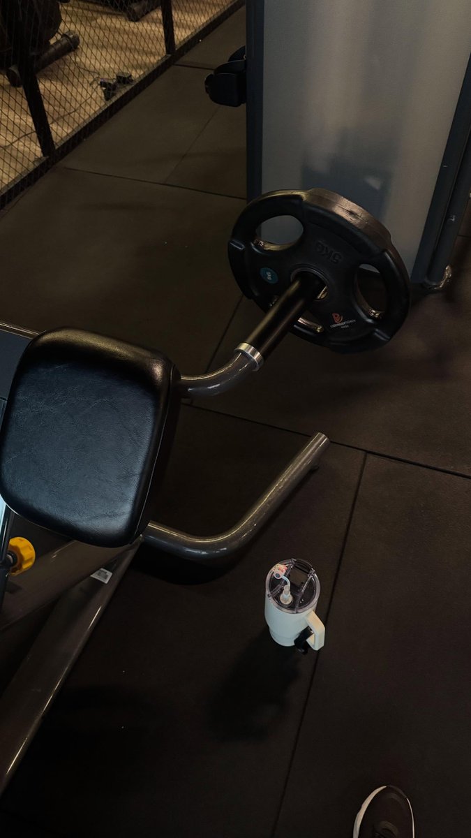 O_Carter_SEA's tweet image. Strength goes beyond the gym.
Every lift, every rep builds the power I carry into business and life
#BossLady #SheStrength #WomenWhoLift #PowerAndGrace #StrongIsBeautiful