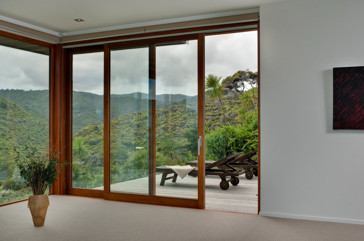 PandaWindows's tweet image. When windows &amp;amp; doors become part of the architecture ✨ Custom sliding &amp;amp; folding systems that frame views perfectly while matching your home&apos;s aesthetic. Ready to transform your space? DM us! 💬 #pandawindowsanddoors #customdesign&quot;