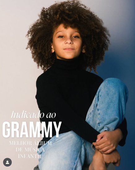 httpsrealitys's tweet photo. E o filho da Aline Wirley do Rouge e Igor Ricki que foi indicado ao Grammy Latino com apenas 10 ANOS!!!!!!!!!

O menino é talentosíssimo! https://t.co/qewa55BgsX