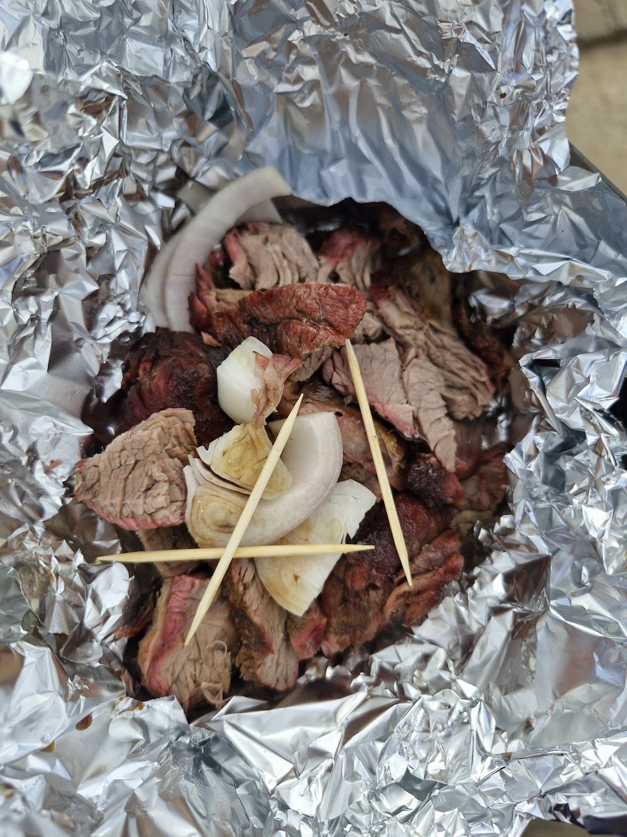 Only the next 3hrs will tell if stopping for street food was a wise move or not.
Unfortunately, the remainder of the car journey is a very bumpy 4hrs 😬