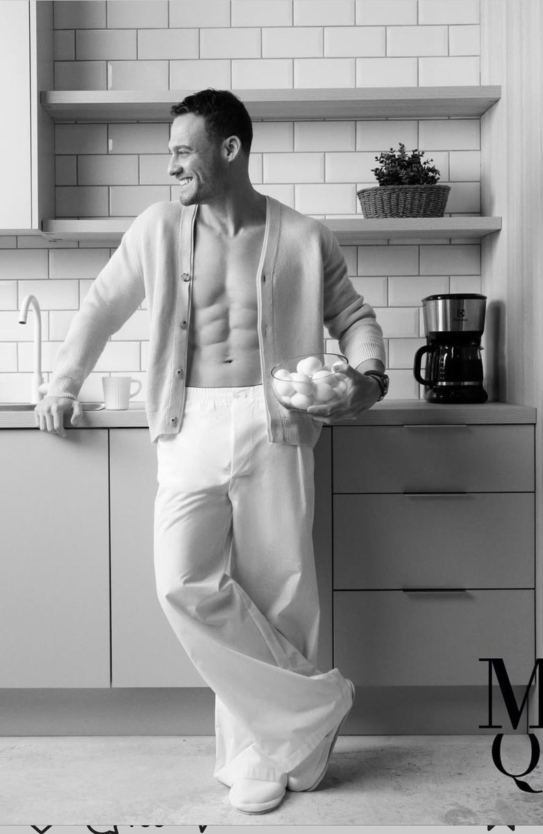 BARBARAMARMO's tweet photo. A smile that inspires, a determination that drives...
He is the perfect man...🤍
@KeremBursin https://t.co/dmODsBLCSf