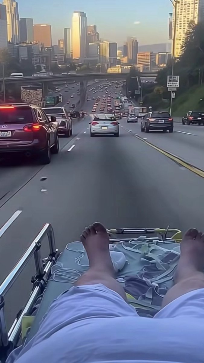 Decrepit troonlennials on their way to give me their religious opinions.