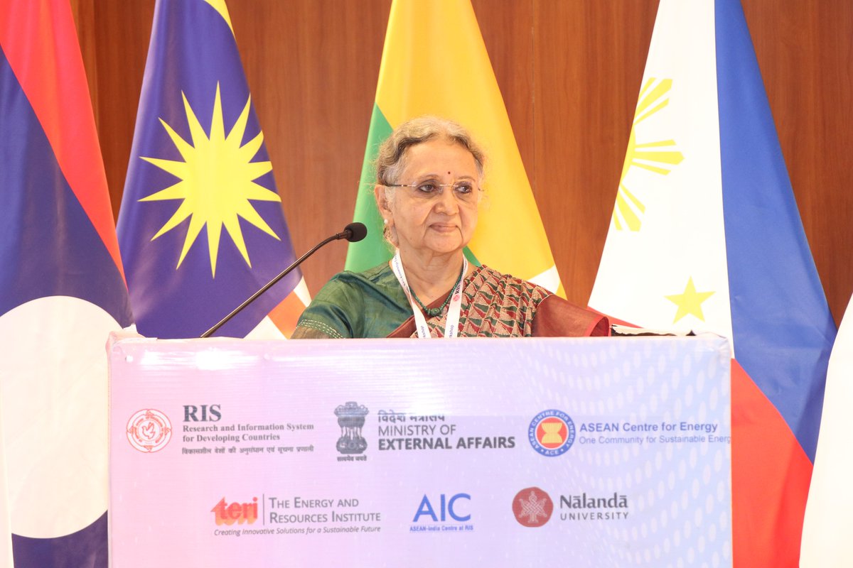 Prof <a href="/PrabhuSeeta/">Dr. Seeta Prabhu</a> in her remarks emphasized on how the polycrisis is existential &amp; how LiFE emerges to bring changes in the current development paradigm, driving behavioural changes that reshapes consumption and integrates ethics into development. <a href="/RIS_NewDelhi/">RIS</a> <a href="/TweetIHD/">IHD</a>