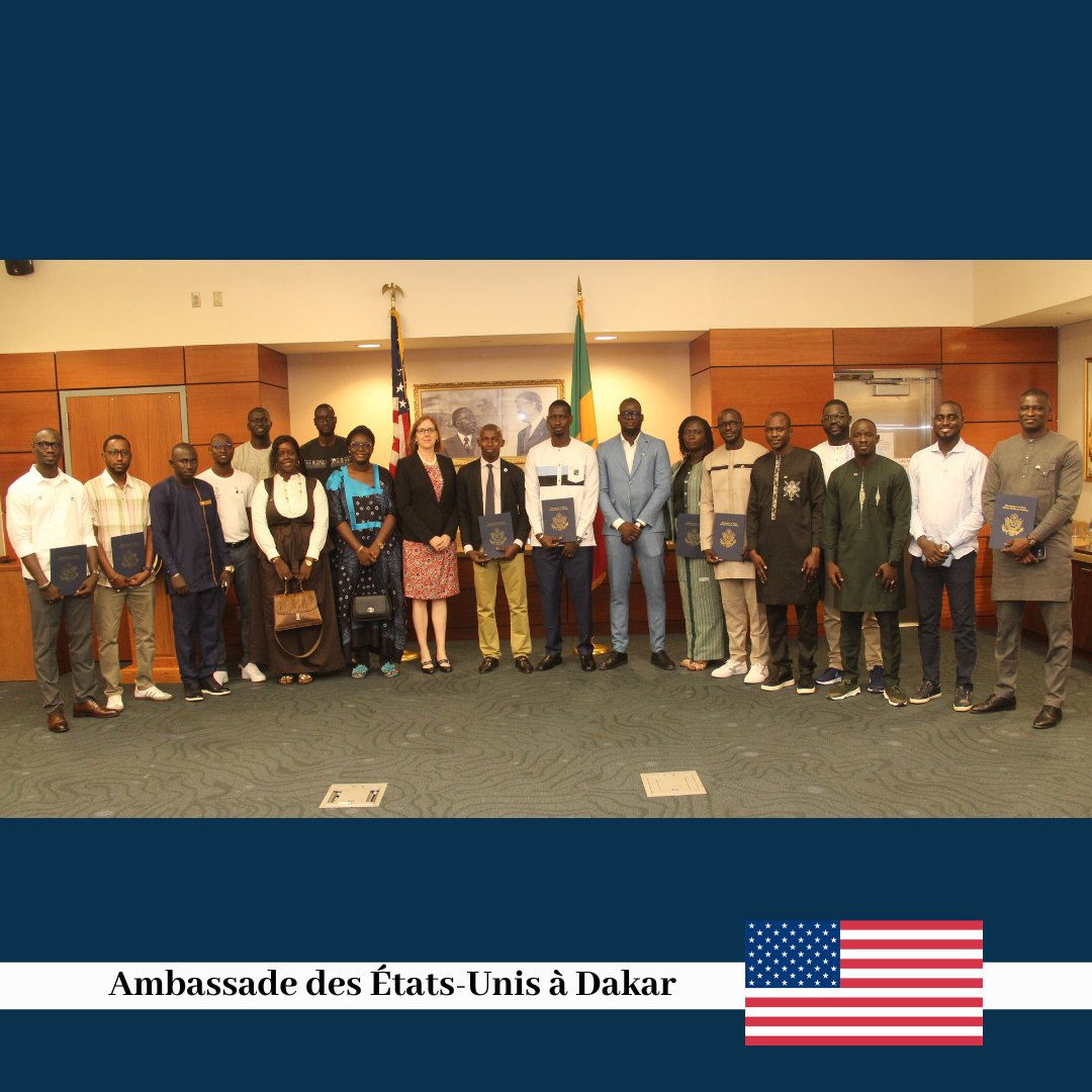 Le Premier Conseiller de l'Ambassade des États-Unis à Dakar a eu le plaisir d'organiser un événement en l'honneur des participants sénégalais au Programme international de leadership pour les visiteurs (IVLP) de cette année !
L'IVLP renforce les liens entre nos deux pays en