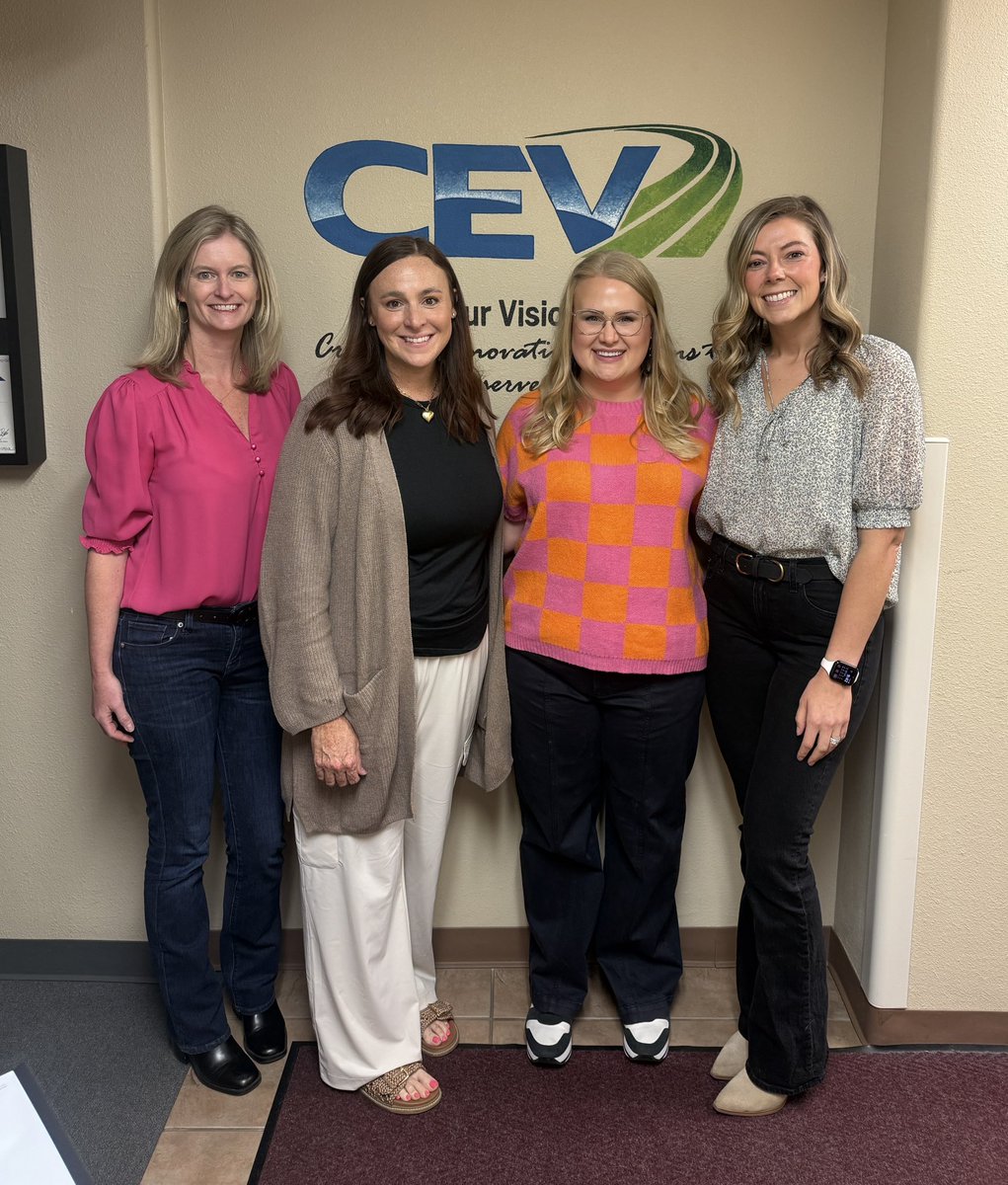 Kelli Neuman Hughes tweet media