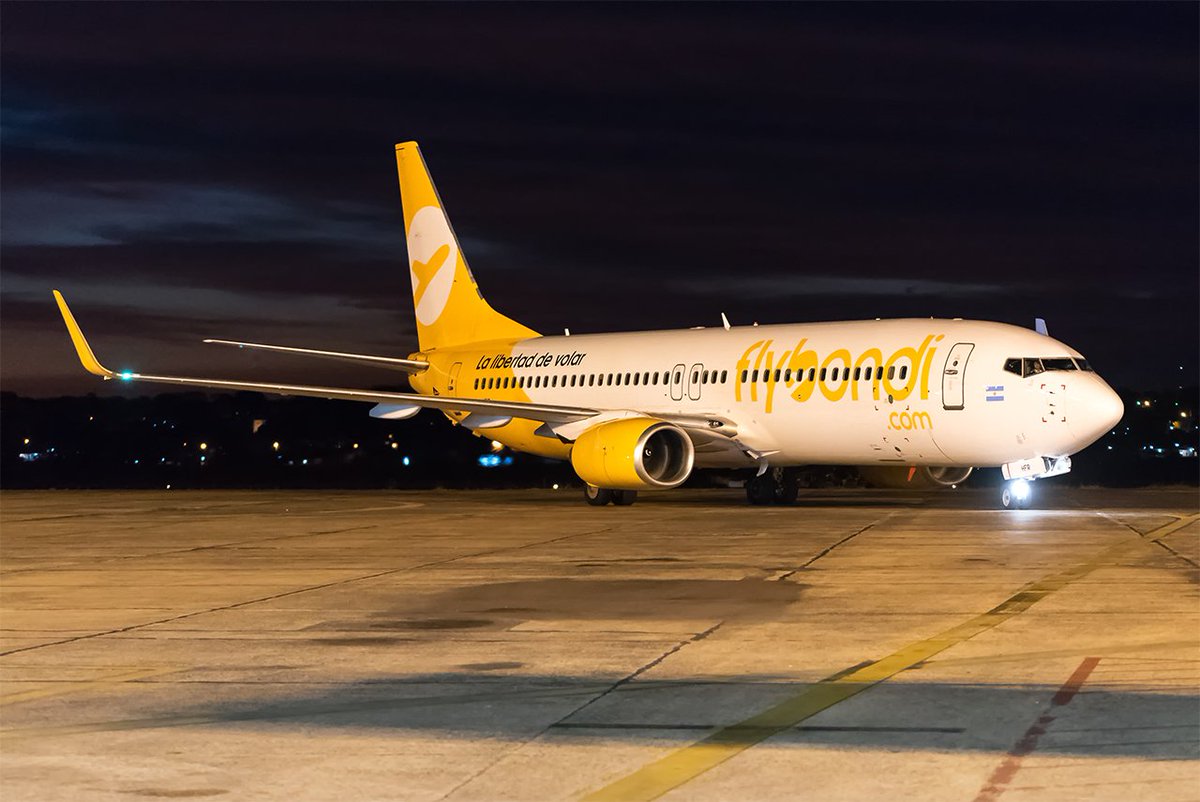 𝐋𝐎𝐂𝐀𝐋𝐄𝐒 🇵🇾🇦🇷 ¡<a href="/flybondioficial/">flybondi</a> esta de vuelta! La low cost argentina vuelve a Asunción 🛫🇵🇾 ¡Ya podés comprar tus pasajes! Si el presupuesto era una excusa 😮‍💨… ahora ya no lo tenés más 😂

Para más información: aeronauticapy.com/2025/09/18/fly…