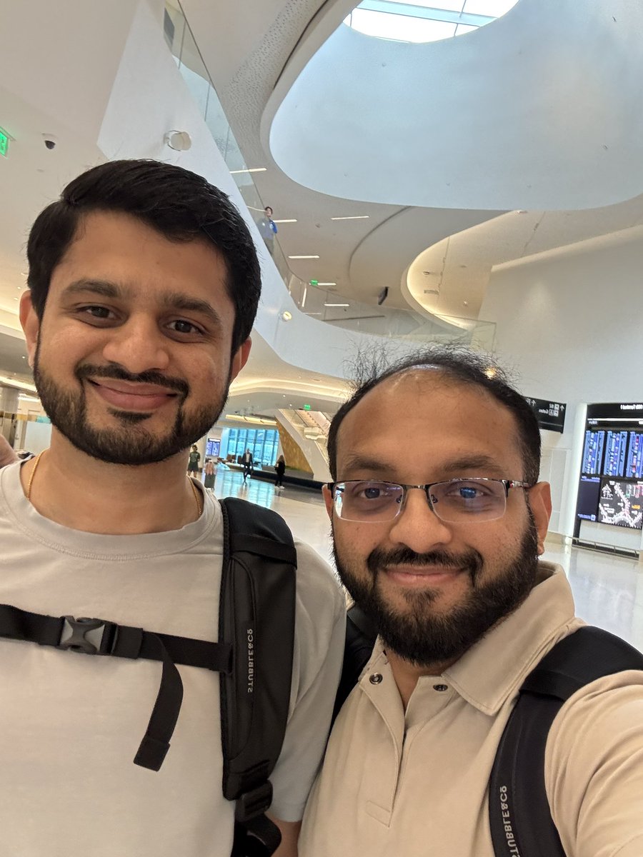 On the way to Salt Lake City for a customer implementation!! Super excited!! 

Founder mode :)