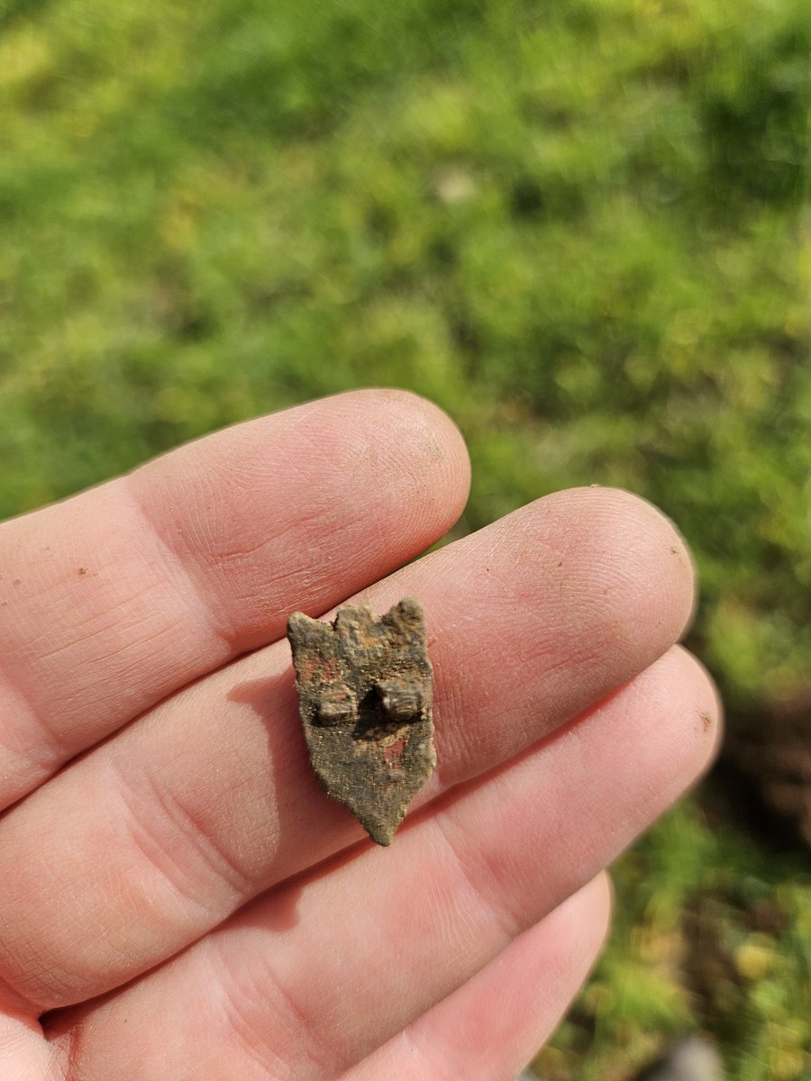 Got some advice for using the Manticore from the good people at thedetectinghub.co.uk - feel so much more confident in it now.

Finds today - love token, George II Hibernia farthing, some bronze 'blobs', and the an item which has had gold gild on - any help with ID appreciated