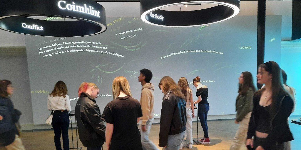 MoLI_Museum's tweet photo. Want to learn how a museum really works and meet new people? We run an annual week-long work experience programme for 14-17 year olds. We welcome applications from all young people, not just literature buffs! ✍️ Visit https://t.co/zxfTWw9vNo to find out more and apply now. 🫶 https://t.co/JLnBbMWU6K
