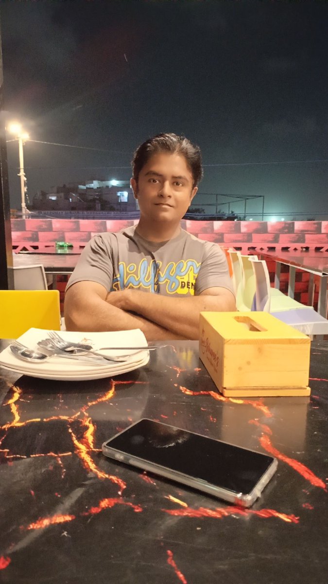 Fahad Yousuf Khan (FYK) tweet media