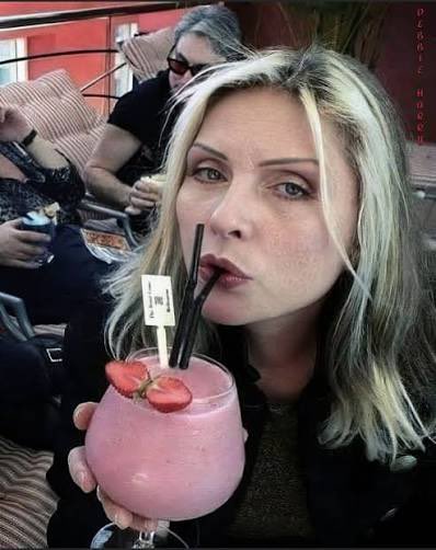 picturethis74's tweet image. T H I R S T Y   T H U R S D A Y 🥤#thursdayvibes