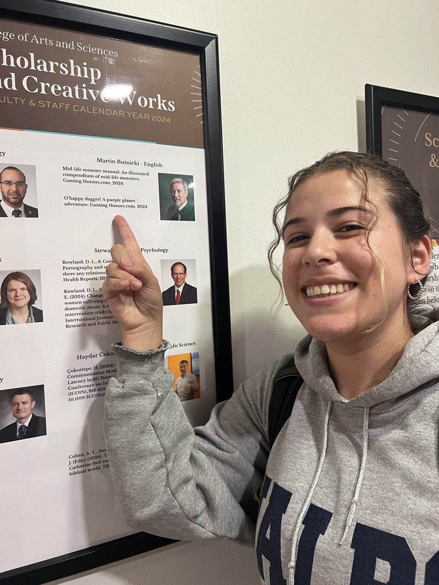 carmhernandez_'s tweet photo. 5: Academic Excellence
Professor Martin Buinicki! “Last semester, I worked with Professor Buinicki doing literature research on literature from the 18-20th century on literature trends, biographies, newspapers, and video games! He writes a lot about the work he’s doing.” https://t.co/1iuNPWNldu