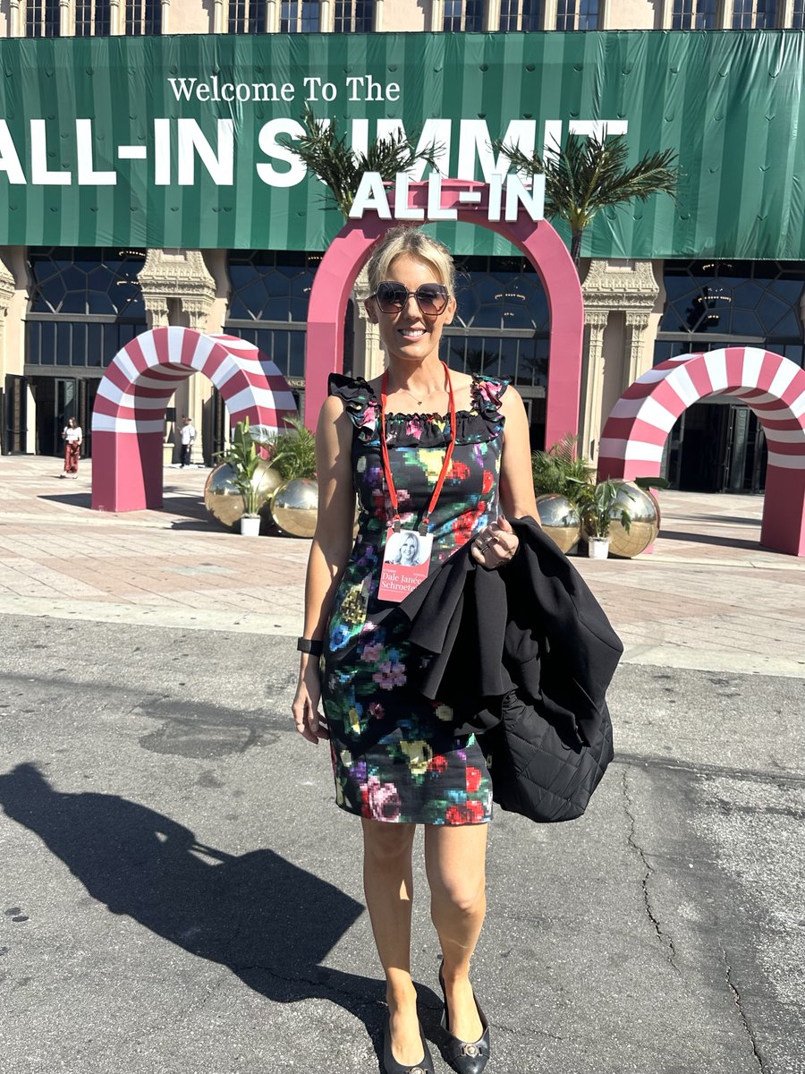 My first <a href="/allinsummit/">All-In Summit 2025</a> full recap open.substack.com/pub/dalejanee/…