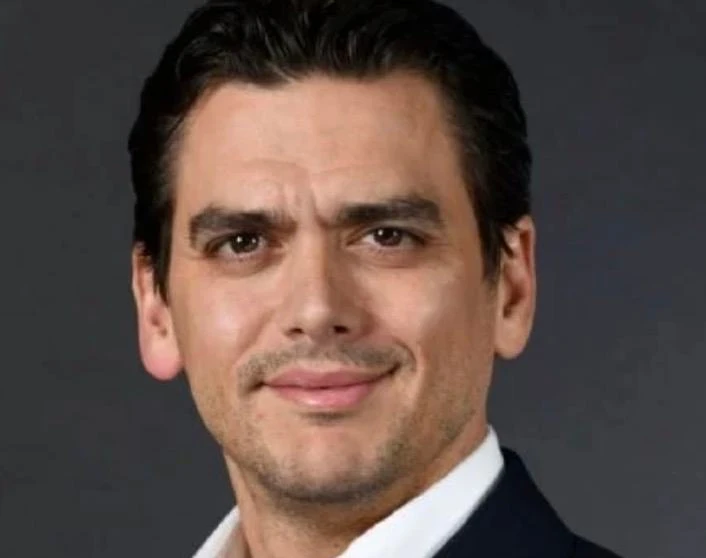 mexnewz's tweet image. Sucesión en #Femsa; sale #ElDiabloFernández en un relevo generacional | #NuevoLeón #Local #Empresas #Negocios tinyurl.com/3dcv885a