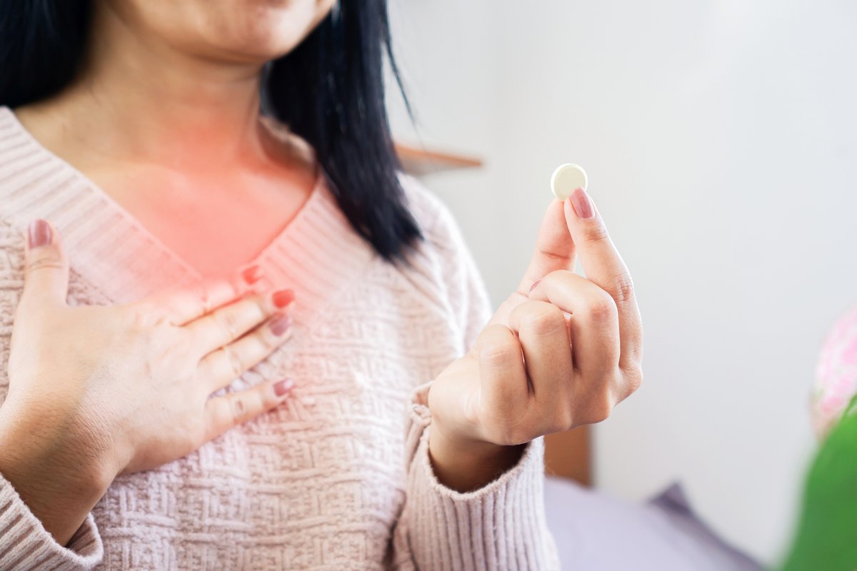 StLukesHealthTX's tweet image. Still taking daily pills for acid reflux? 🤔 You might have better long-term options! Learn how St. Luke's Health - Sugar Land offers solutions for lasting GERD relief.

➡️ Find out more &amp;amp; improve your quality of life: ow.ly/ceNP50WWa1T

#GERD #AcidReflux