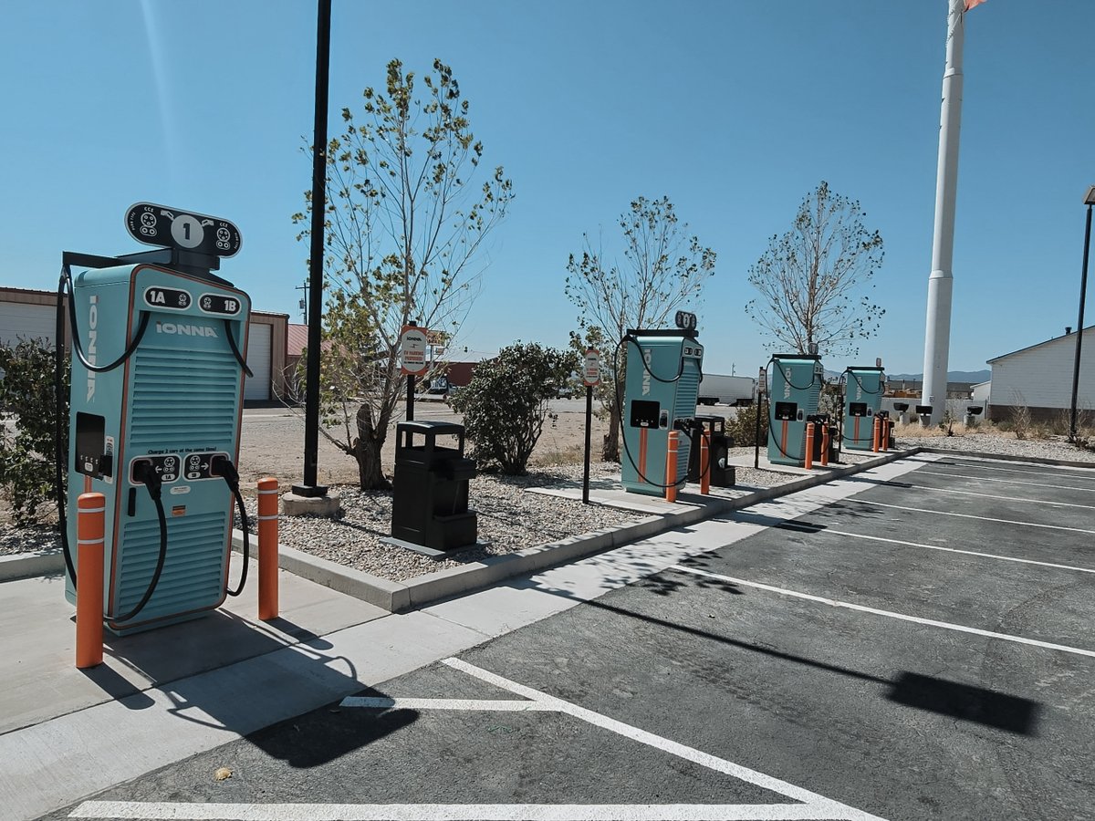 📢 You've got more places to charge...now in Utah! We’re officially live in the Beehive State.

📍 Beaver, UT — 8 charging bays ready for your I-15 pit stop en route to the red rocks.

From mountain passes to desert views, it’s one seamless IONNA charge: bit.ly/41YnThp