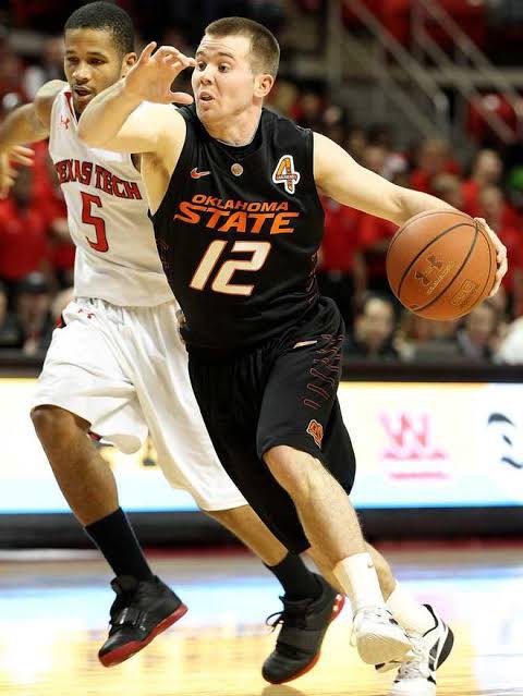 Young Hoopers have no idea how good this dude was 

A great guy to study who maximized what God gave him