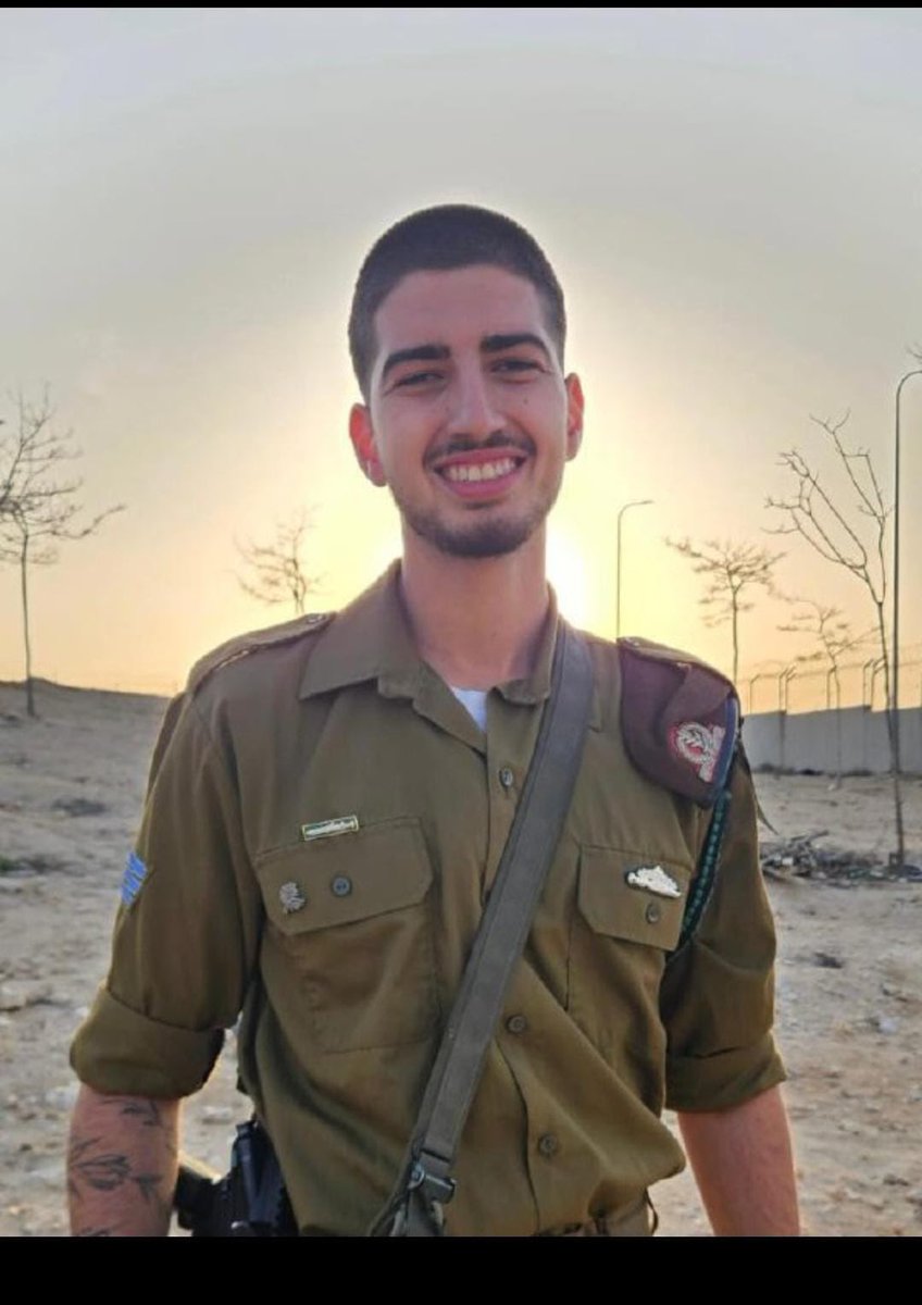 עוד זה מדבר וזה בא..
בשורות קשות על נפילתם של שלושה חיילים גיבורים ואהובים בקרבות ברצועת עזה. 
אומרי-חי בן משה, רון אריאלי, וערן שלם הי״ד. שולחת את תנחומיי למשפחות היקרות. 

מתפללת שתכלה שנה וקללותיה, תחל שנה וברכותיה מתוך ניצחון גדול!