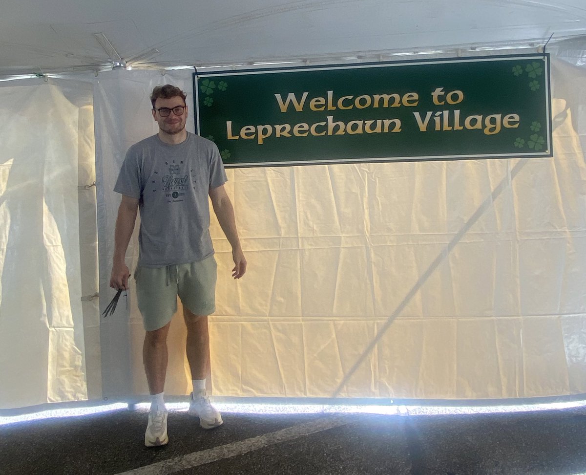 HurstMBBall's tweet image. Had a blast volunteering this morning at the Erie Irish Festival at Saint Patrick’s Church! 🍀 So grateful to be part of such a vibrant community celebration. #ErieIrishFestival #EriePA #HurstIsHome