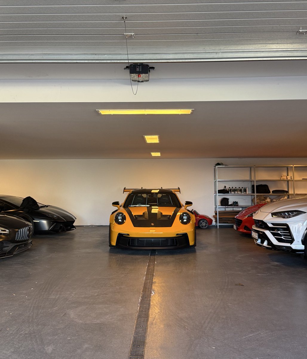 MoneyLord tweet media