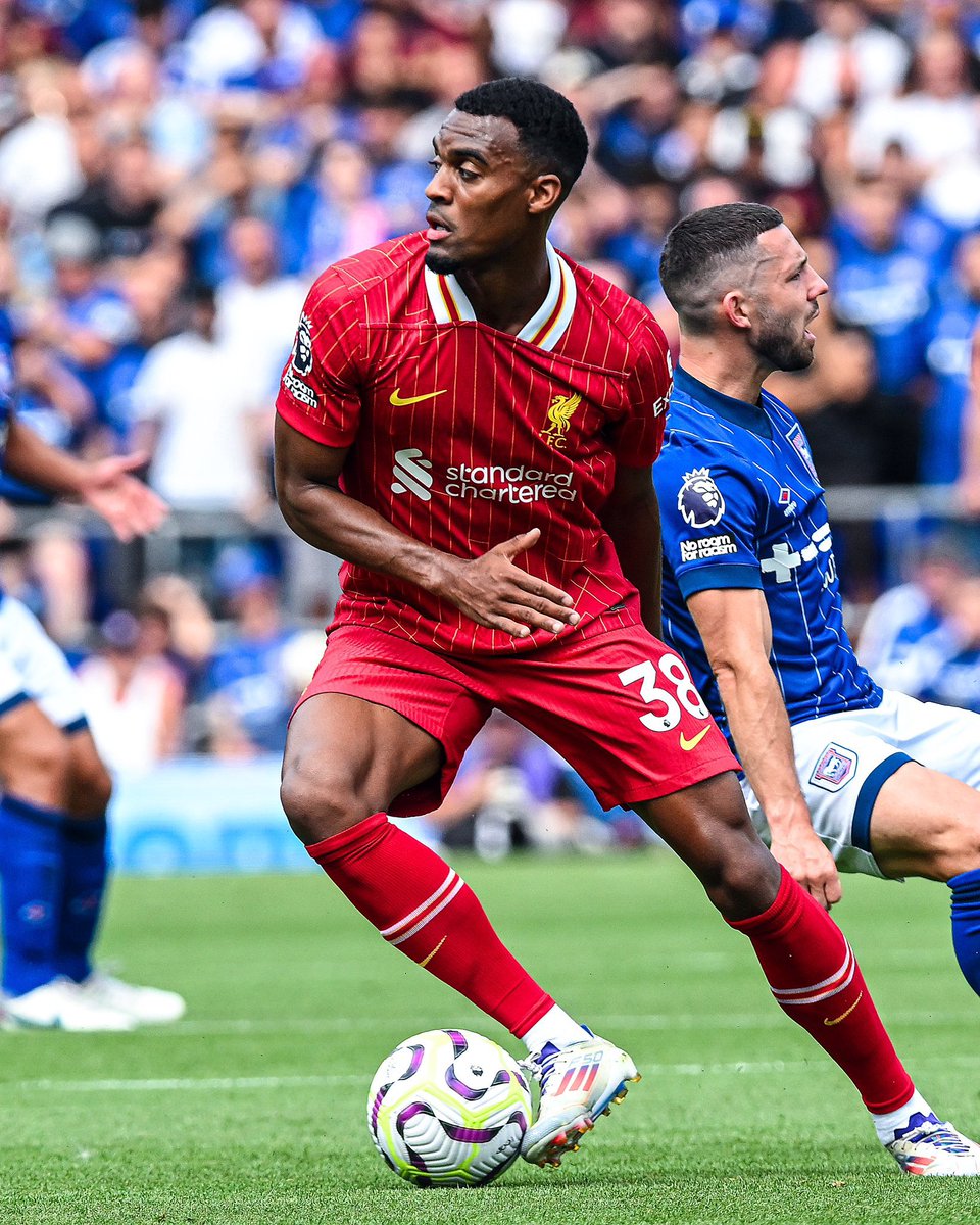 Lfc__Vision's tweet photo. Gravenberch is an evil evil man.. https://t.co/wxmtWHynTV