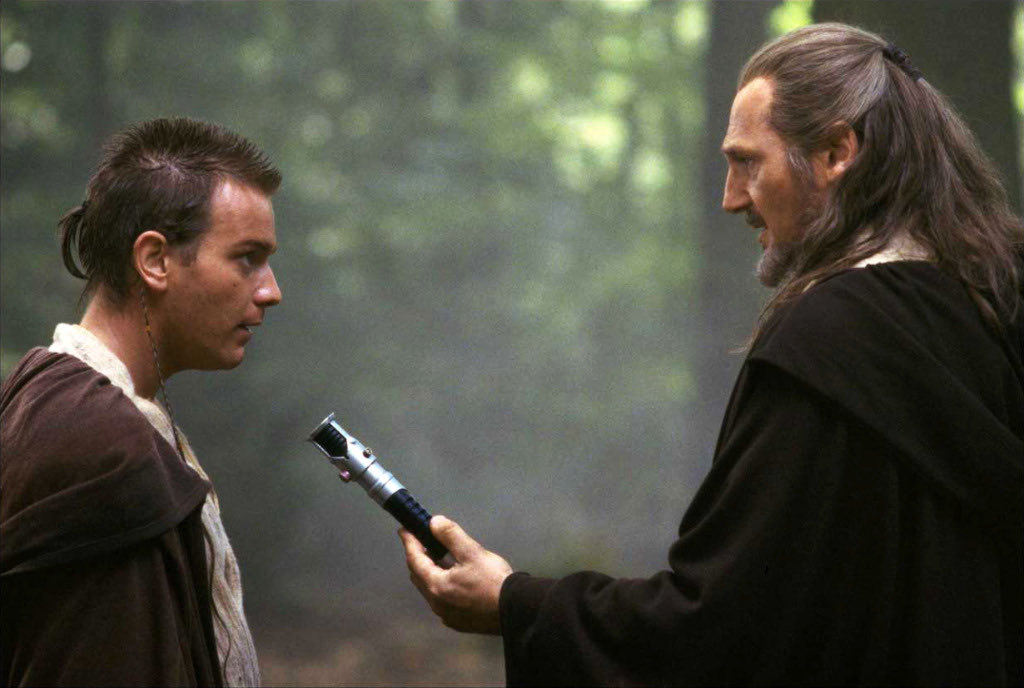 ForceGhostJinn_'s tweet photo. // I’ve been rereading Terry Brooks’ The Phantom Menace novelization and forgot how different but also how similar it is to the movie we got. 

I’d forgotten the bounty of scenes we never saw on screen.  Scenes like Obi-Wan’s arrival on Naboo, Qui-Gon gently lecturing Obi-Wan about his lightsaber or just the slight difference in gungan dialect. Interestingly enough, some of this was filmed for the film but didn’t make the Final Cut. I hope someday we will be able to see it! 

If you haven’t already I highly recommend reading or listening to this book! 

#StarWars #ThePhantomMenace #QuiGonJinn