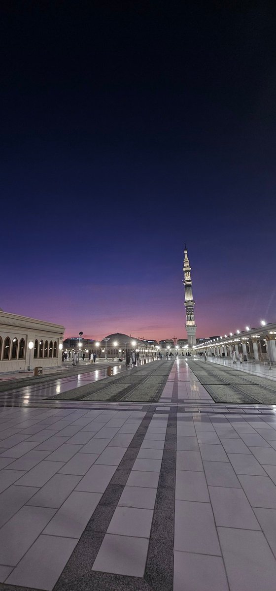 MilkBefrCereal's tweet photo. Madinah - The city of peace https://t.co/WYTDbyyZ67