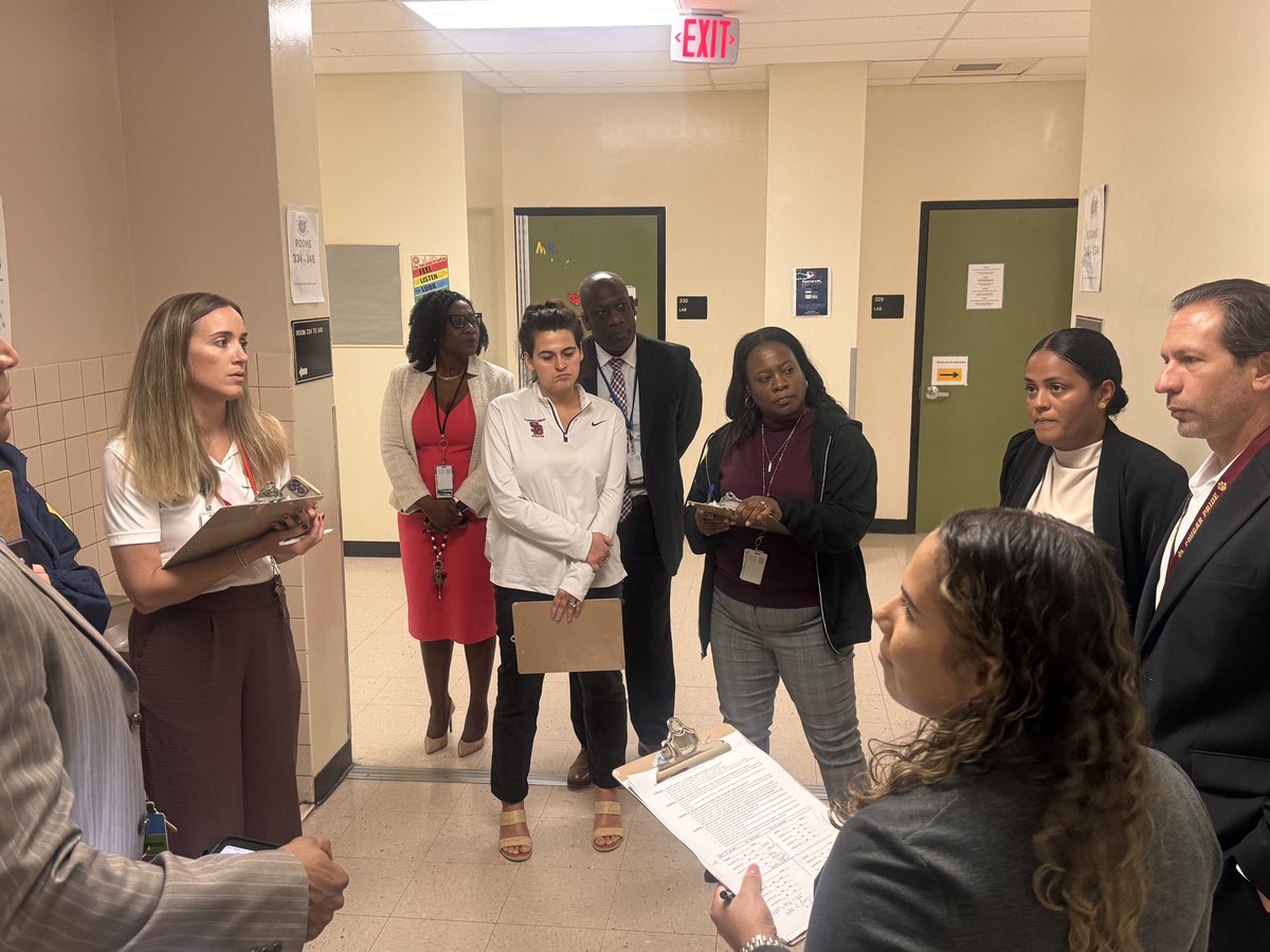 BCPS_DeputySupt's tweet image. From walkthroughs to feedback cycles—our HS APs are sharpening tools to boost instructional quality systemwide. #LeadershipInAction #GreatTeaching @BCPSLeadership