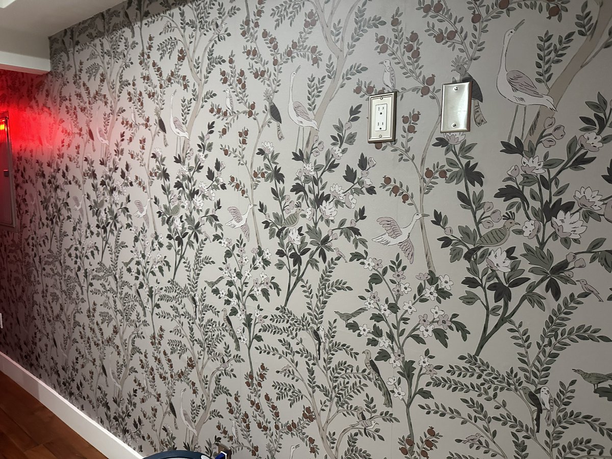 matthimes's tweet image. I just put up some nice peel and stick paper