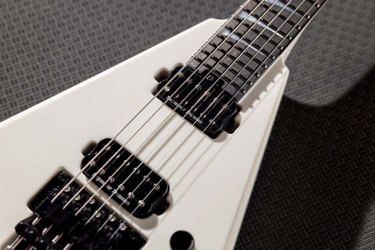 SeymourDuncan's tweet photo. In case you missed the huge news, @JacksonGuitars just announced the new American Series Rhoads RR4! Watch the incredible launch video, which features Seymour Duncan signature artists Jeff Loomis and Brandon Ellis: https://t.co/vqQnyt9iyw https://t.co/HeuhLzWuK2