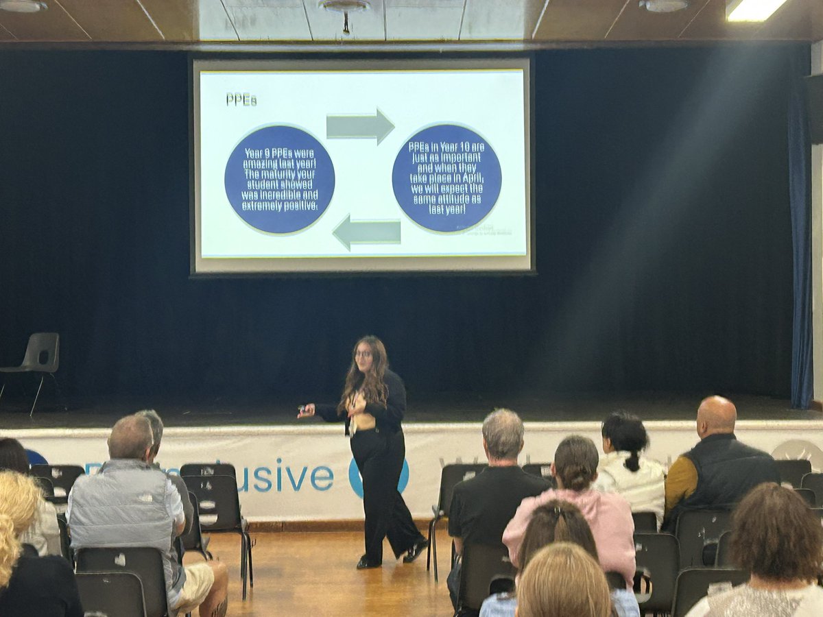 MEChilternEdge's tweet image. Lovely to welcome Y7 and Y10 parents this evening for our Information Evenings - sharing expectations, avenues of support and an insight to effective study habits! Thank you to HOY and Senior Leaders and to CESA for providing refreshments. #MECEFamily