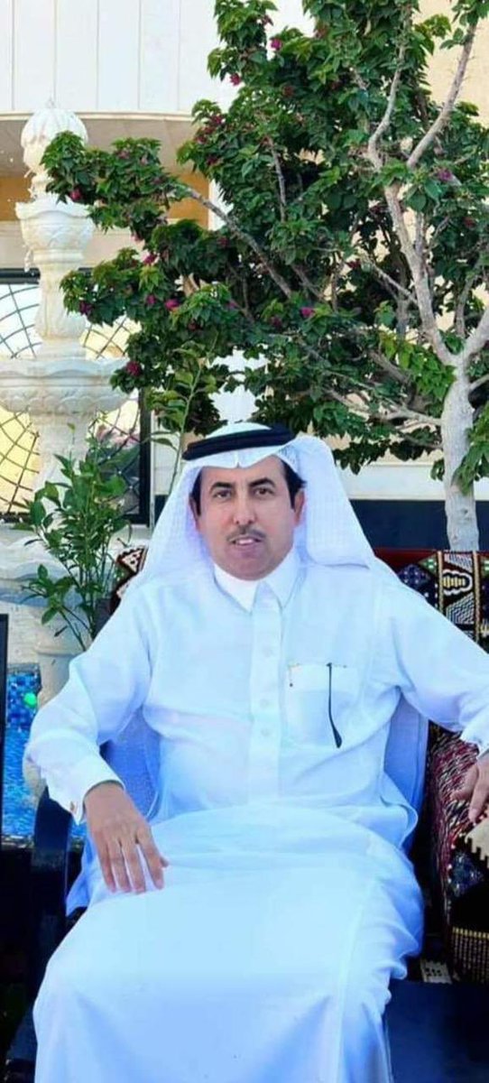 sulimanalmanah's tweet image. أنا أبن عمي واقفٍ لي على طول 
لاقلت صالح قال تبشر وجيتك. @dr_aadm